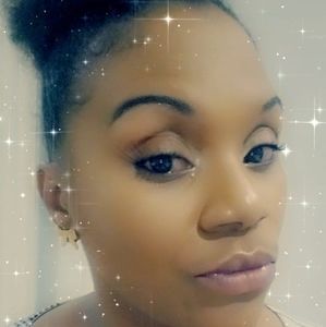 Meet your Posher, Fiona